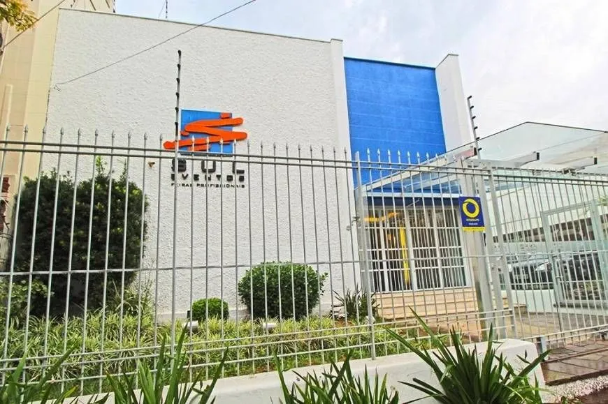 Foto 1 de Prédio Comercial para alugar, 342m² em Rio Branco, Porto Alegre