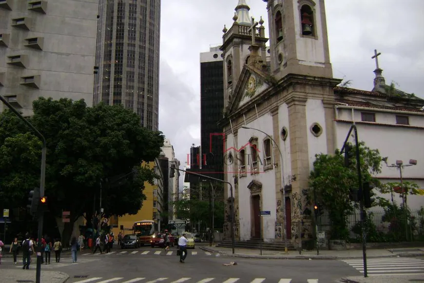 Foto 1 de Apartamento com 1 Quarto à venda, 32m² em Centro, Rio de Janeiro