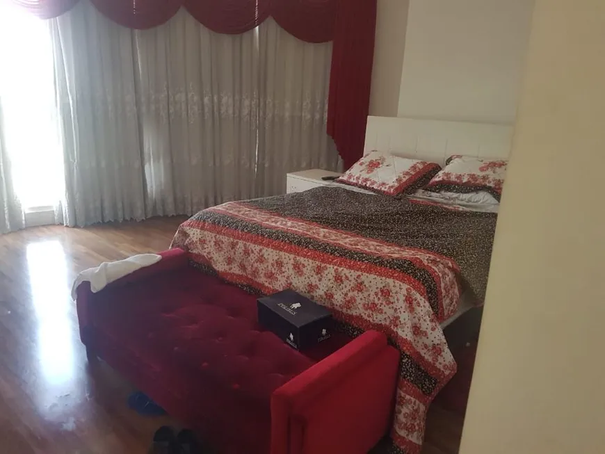 Foto 1 de Casa de Condomínio com 4 Quartos à venda, 430m² em Alphaville, Santana de Parnaíba