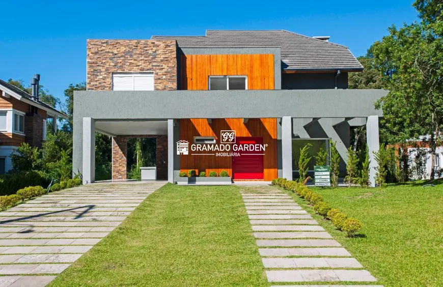 Foto 1 de Casa com 4 Quartos à venda, 504m² em Planalto, Gramado