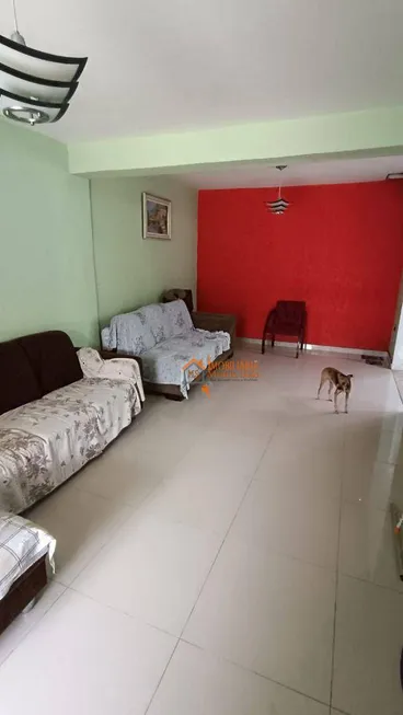 Foto 1 de Casa com 2 Quartos à venda, 200m² em Jardim Rosa de Franca, Guarulhos