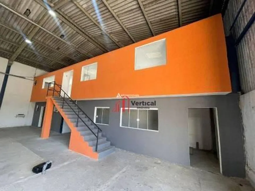 Foto 1 de Galpão/Depósito/Armazém para alugar, 500m² em Vila Carrão, São Paulo