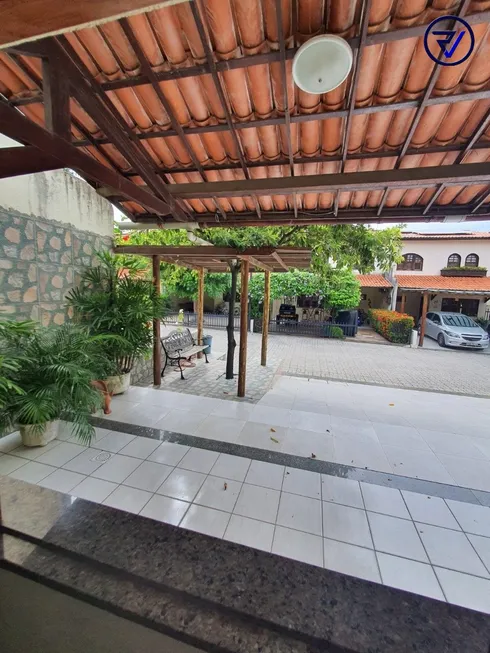 Foto 1 de Casa de Condomínio com 4 Quartos à venda, 127m² em Parque Manibura, Fortaleza