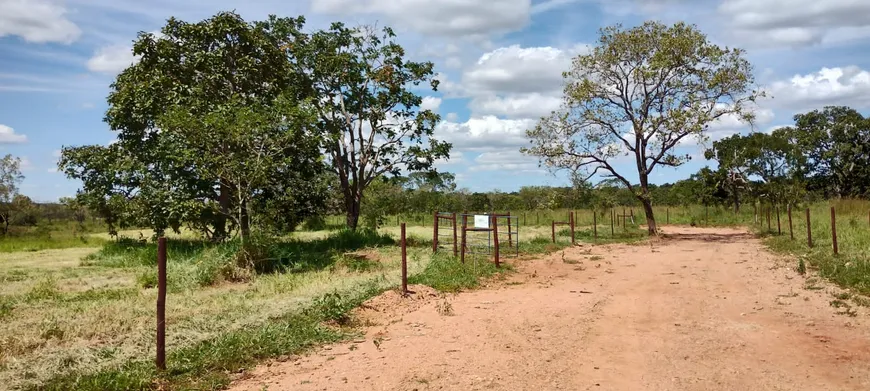 Foto 1 de Fazenda/Sítio à venda, 20000m² em Zona Rural, Araçaí