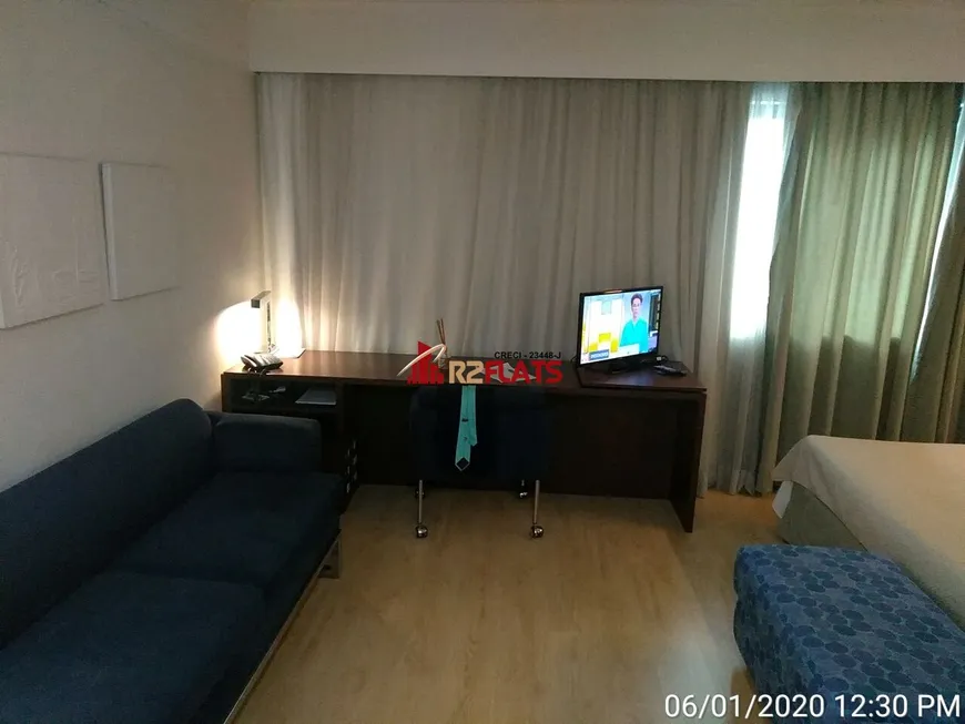 Foto 1 de Flat com 1 Quarto para alugar, 27m² em Moema, São Paulo