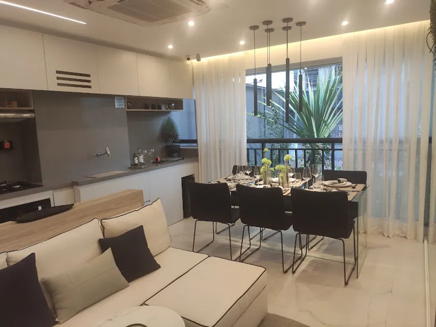 Foto 1 de Apartamento com 2 Quartos à venda, 49m² em Barra Funda, São Paulo