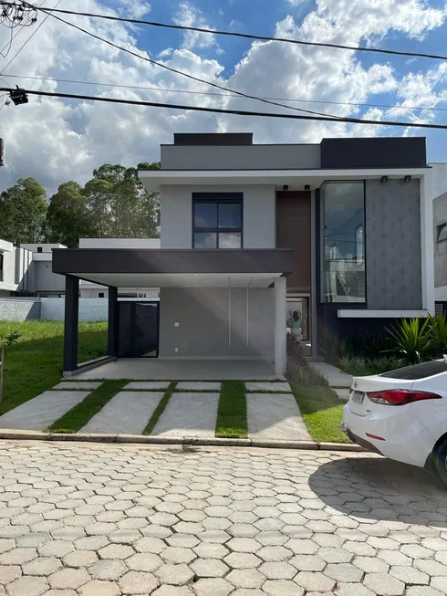 Foto 1 de Casa com 4 Quartos à venda, 266m² em Botujuru, Mogi das Cruzes