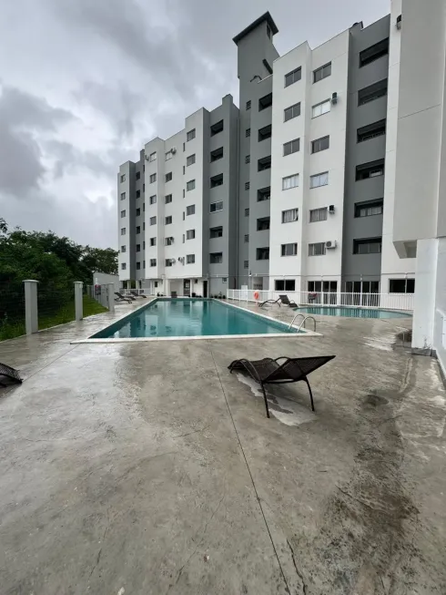 Foto 1 de Apartamento com 2 Quartos para alugar, 59m² em Cedros, Camboriú