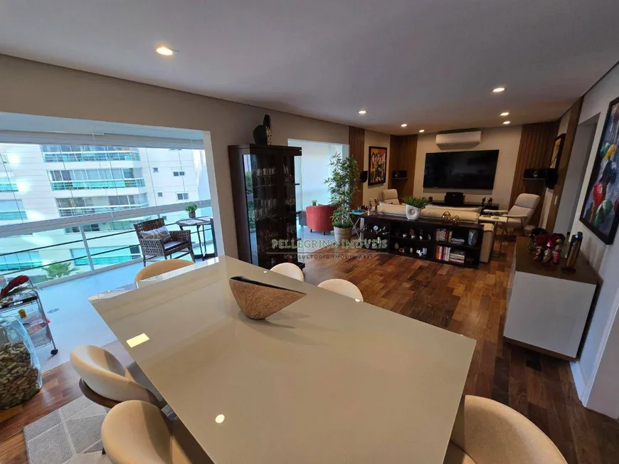 Foto 1 de Apartamento com 3 Quartos à venda, 139m² em Vila Olímpia, São Paulo