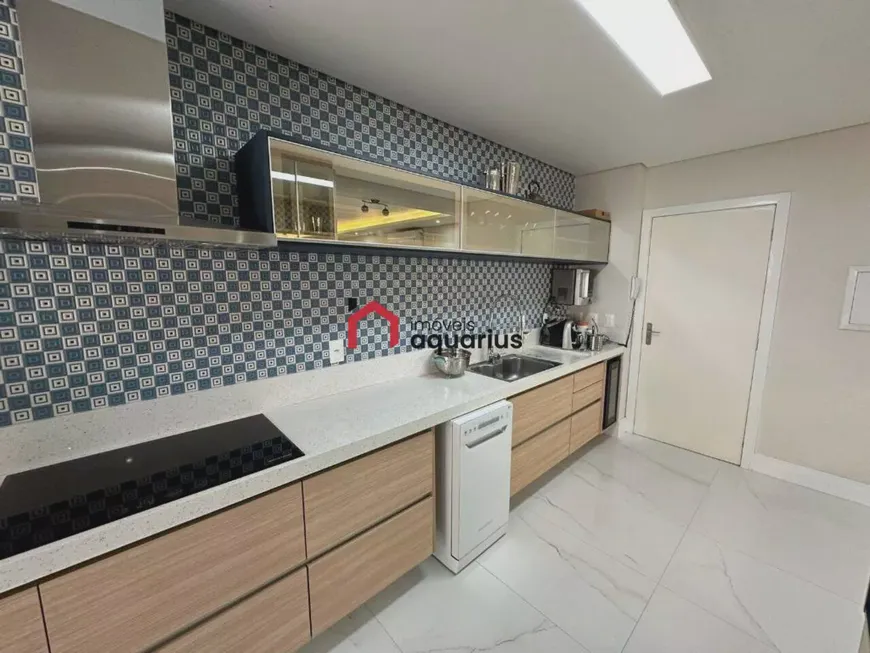 Foto 1 de Apartamento com 3 Quartos à venda, 105m² em Jardim Aquarius, São José dos Campos