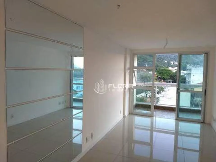 Foto 1 de Apartamento com 2 Quartos à venda, 75m² em São Francisco, Niterói