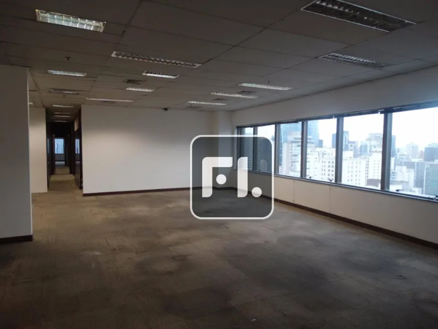 Foto 1 de Sala Comercial para alugar, 242m² em Itaim Bibi, São Paulo