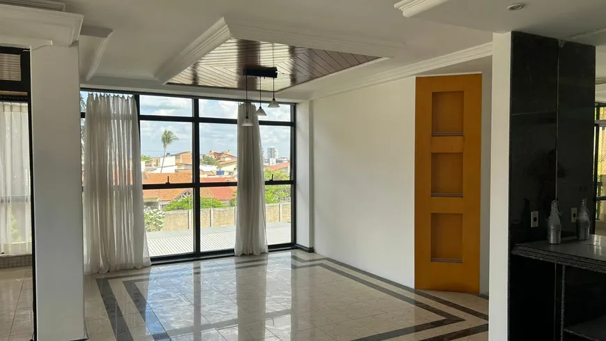 Foto 1 de Apartamento com 4 Quartos para alugar, 180m² em Alto Branco, Campina Grande