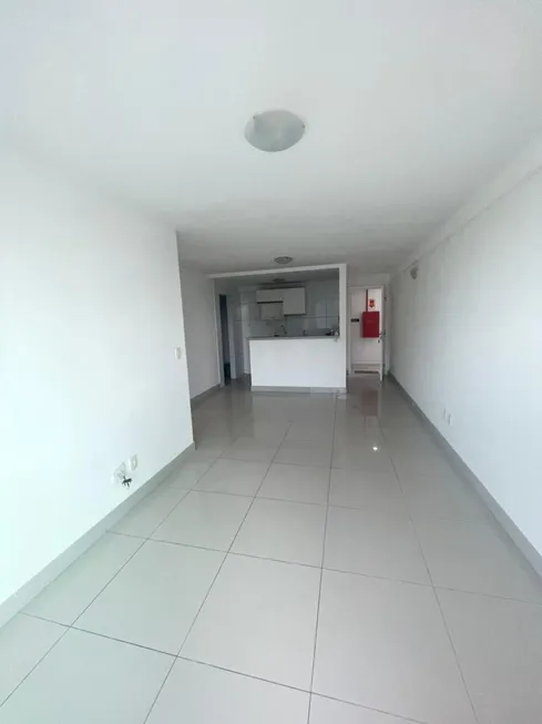 Foto 1 de Apartamento com 2 Quartos para alugar, 72m² em Jardim Renascença, São Luís