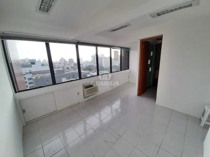 Foto 1 de Sala Comercial para alugar, 30m² em Petrópolis, Porto Alegre