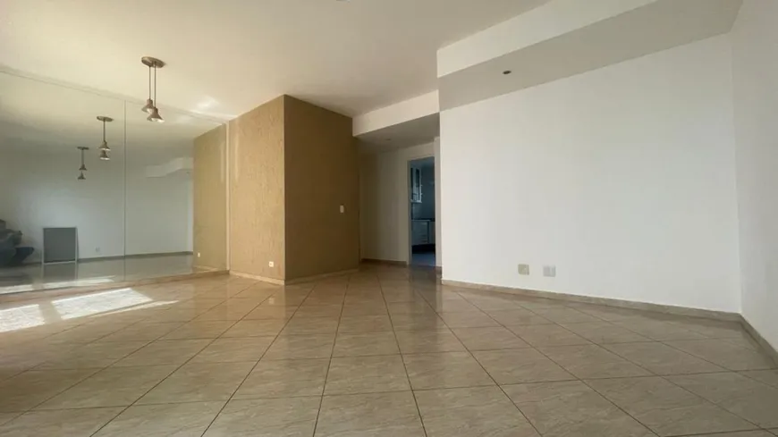 Foto 1 de Casa de Condomínio com 3 Quartos à venda, 165m² em Tamboré, Santana de Parnaíba