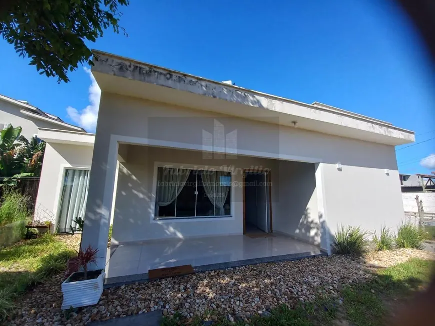 Foto 1 de Casa com 3 Quartos à venda, 100m² em , Imbituba