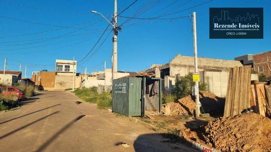 Foto 1 de Lote/Terreno à venda, 120m² em Nações, Fazenda Rio Grande