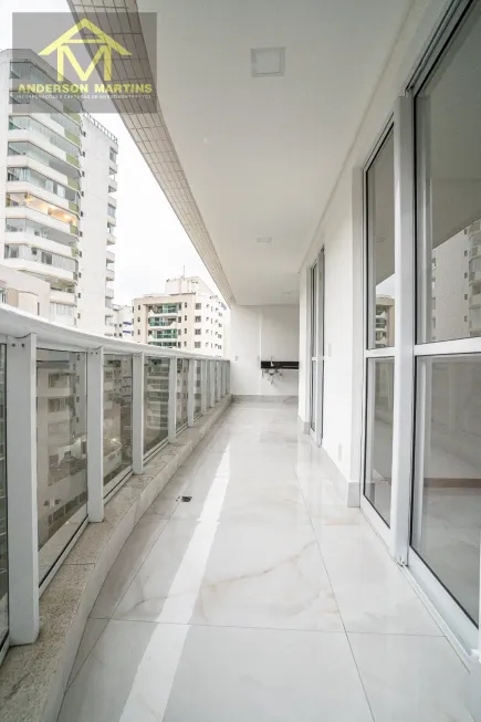 Foto 1 de Apartamento com 4 Quartos à venda, 115m² em Praia da Costa, Vila Velha