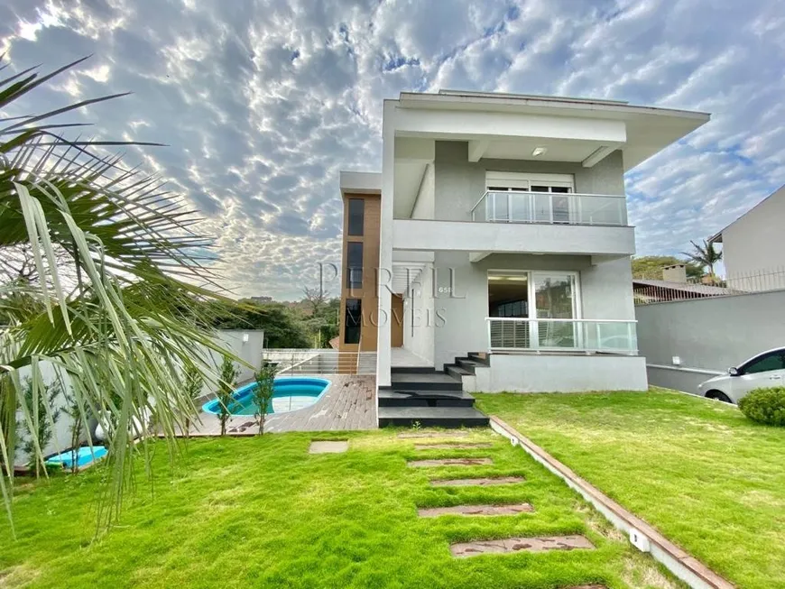 Foto 1 de Casa com 4 Quartos para venda ou aluguel, 600m² em Espiríto Santo, Porto Alegre