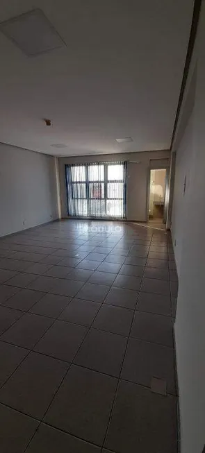 Foto 1 de Sala Comercial para alugar, 60m² em Centro, Uberlândia