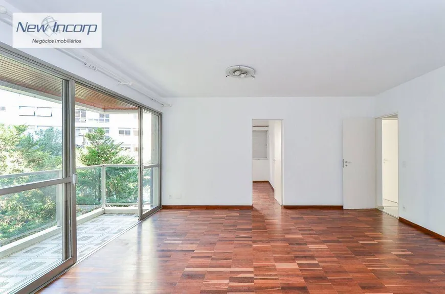 Foto 1 de Apartamento com 4 Quartos à venda, 114m² em Santa Cecília, São Paulo
