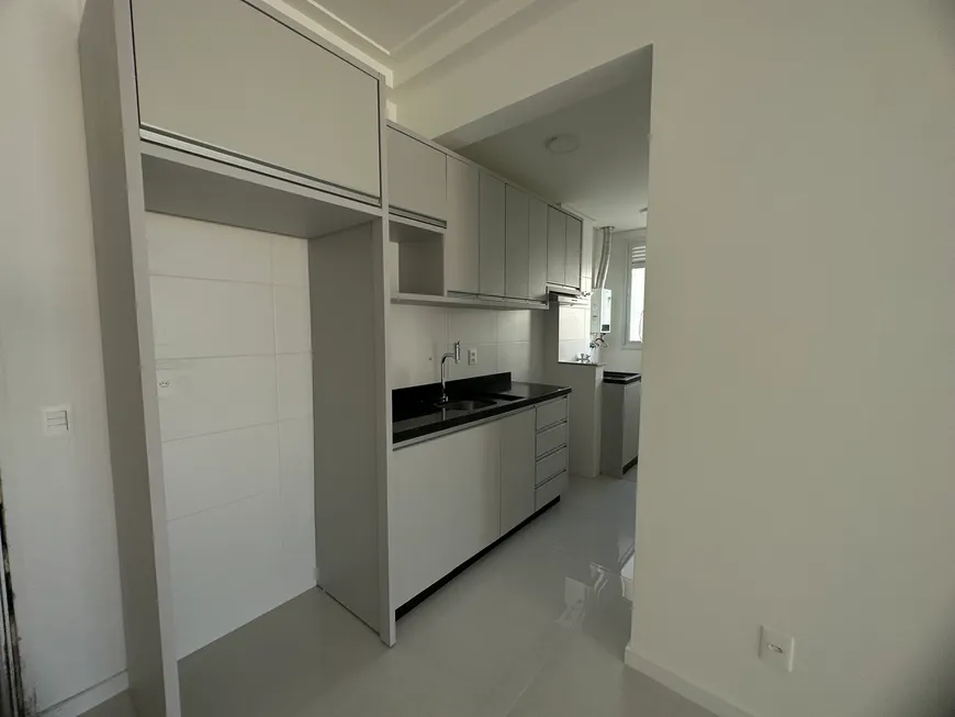 Foto 1 de Apartamento com 1 Quarto à venda, 48m² em Estreito, Florianópolis