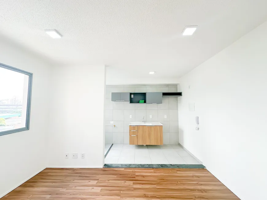 Foto 1 de Apartamento com 1 Quarto para venda ou aluguel, 30m² em Barra Funda, São Paulo