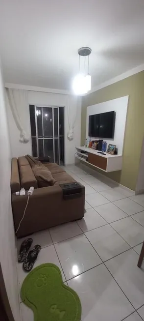 Foto 1 de Apartamento com 2 Quartos à venda, 43m² em Quintas do Picuaia, Lauro de Freitas