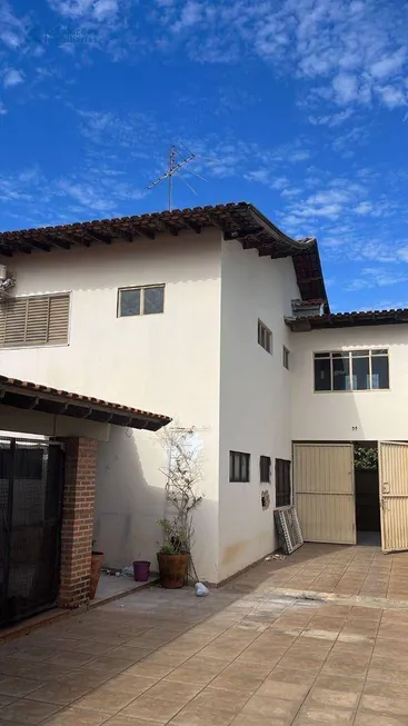 Foto 1 de Casa com 3 Quartos à venda, 210m² em Jardim América, Bauru