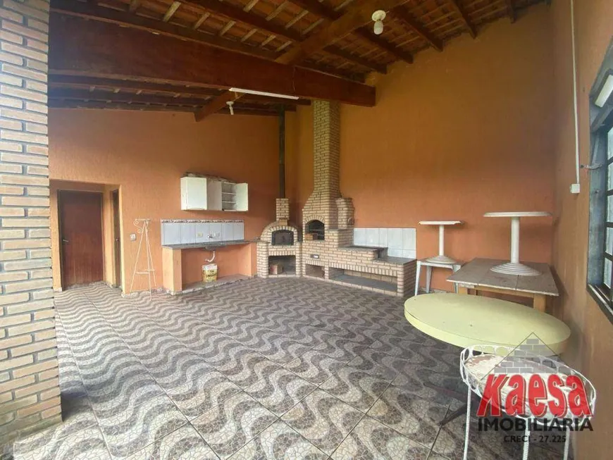 Foto 1 de Fazenda/Sítio com 3 Quartos à venda, 492m² em Guaxinduva, Atibaia