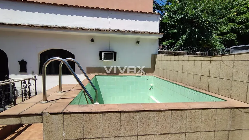 Foto 1 de Casa com 5 Quartos à venda, 349m² em Lins de Vasconcelos, Rio de Janeiro