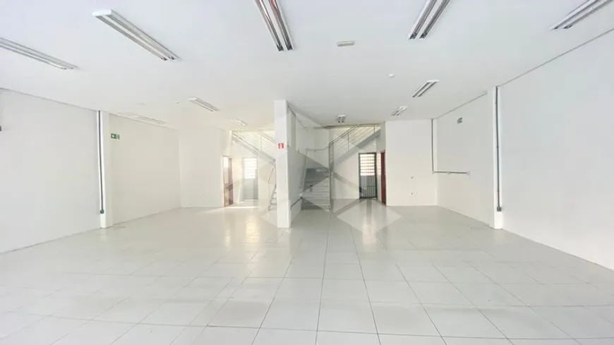 Foto 1 de Sala Comercial para alugar, 298m² em Centro, Canoas