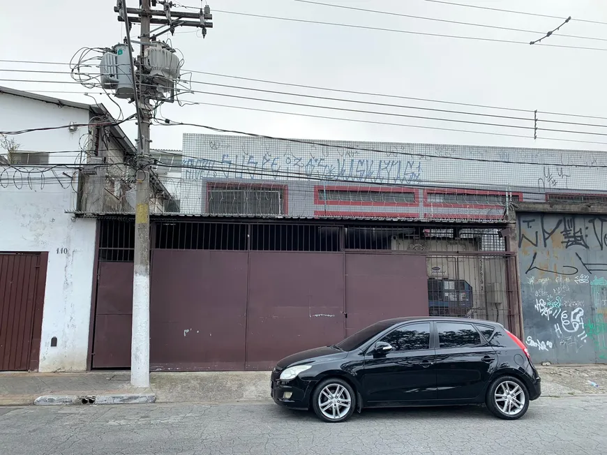 Foto 1 de Galpão/Depósito/Armazém à venda, 250m² em Jardim Bom Refúgio, São Paulo