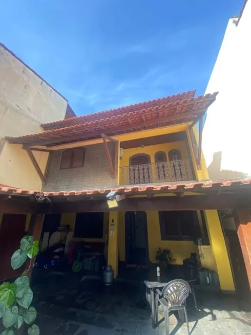 Foto 1 de Casa de Condomínio com 4 Quartos à venda, 196m² em Bangu, Rio de Janeiro