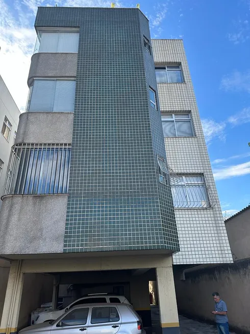 Foto 1 de Apartamento com 3 Quartos à venda, 93m² em Floresta, Belo Horizonte