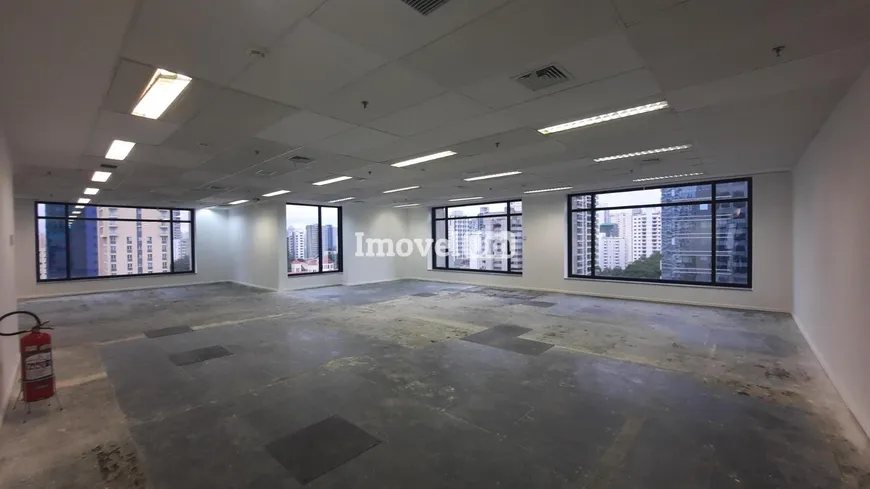 Foto 1 de Sala Comercial para alugar, 381m² em Vila Olímpia, São Paulo