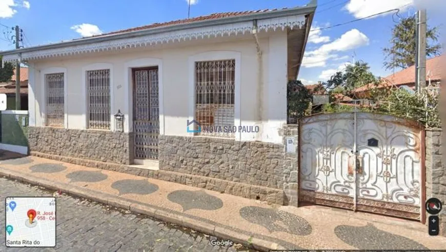 Foto 1 de Casa com 3 Quartos à venda, 323m² em Centro, Santa Rita do Passa Quatro