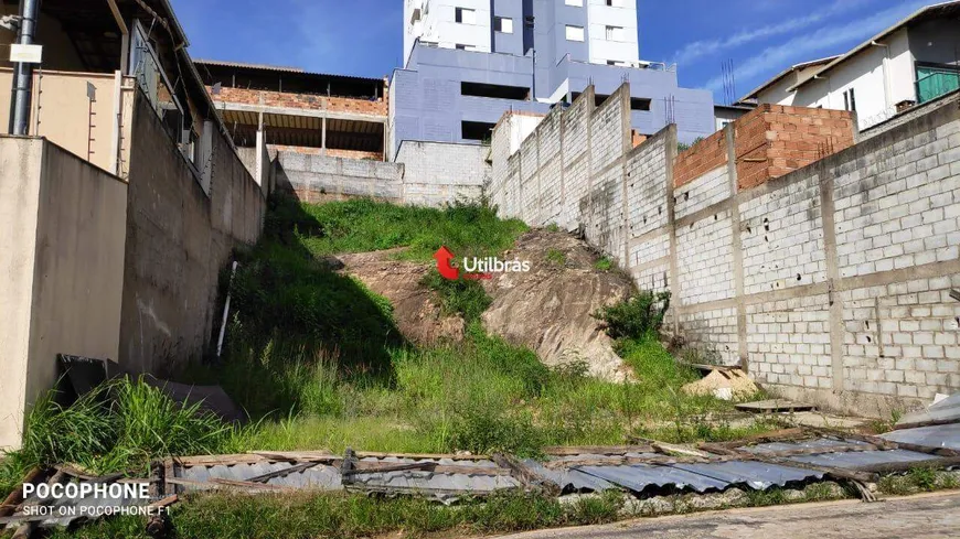 Foto 1 de Lote/Terreno à venda, 372m² em Novo Horizonte, Sabará