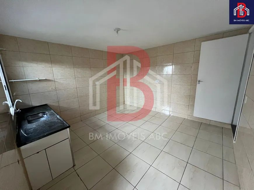 Foto 1 de Casa com 1 Quarto para alugar, 40m² em Paulicéia, São Bernardo do Campo