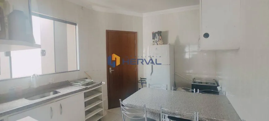 Foto 1 de Casa com 3 Quartos à venda, 97m² em Jardim Campo Belo, Maringá