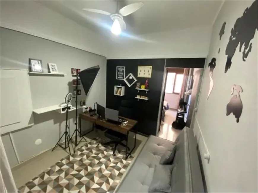 Foto 1 de Apartamento com 1 Quarto à venda, 32m² em Centro, Niterói