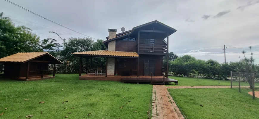 Foto 1 de Casa de Condomínio com 3 Quartos à venda, 235m² em Jardim Taroba, Cambé