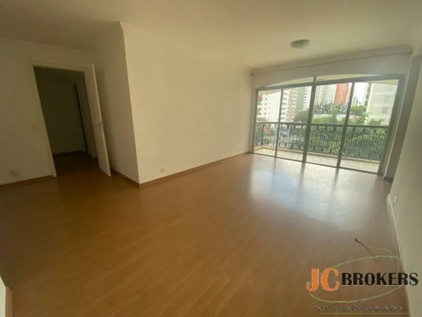 Foto 1 de Apartamento com 3 Quartos à venda, 130m² em Moema, São Paulo