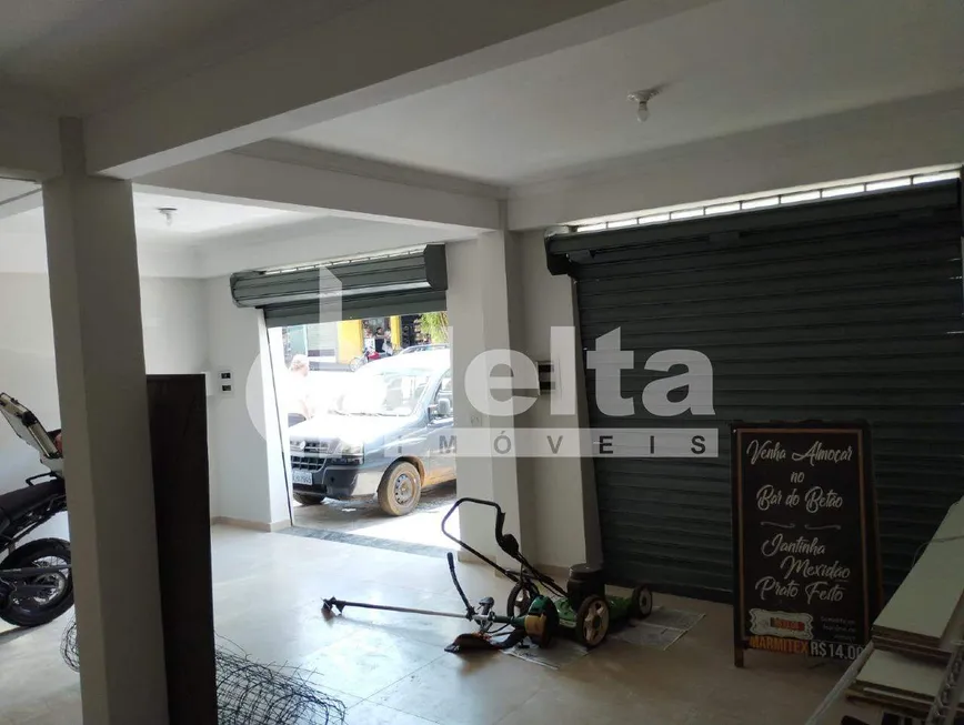 Foto 1 de Ponto Comercial para alugar, 90m² em Lidice, Uberlândia