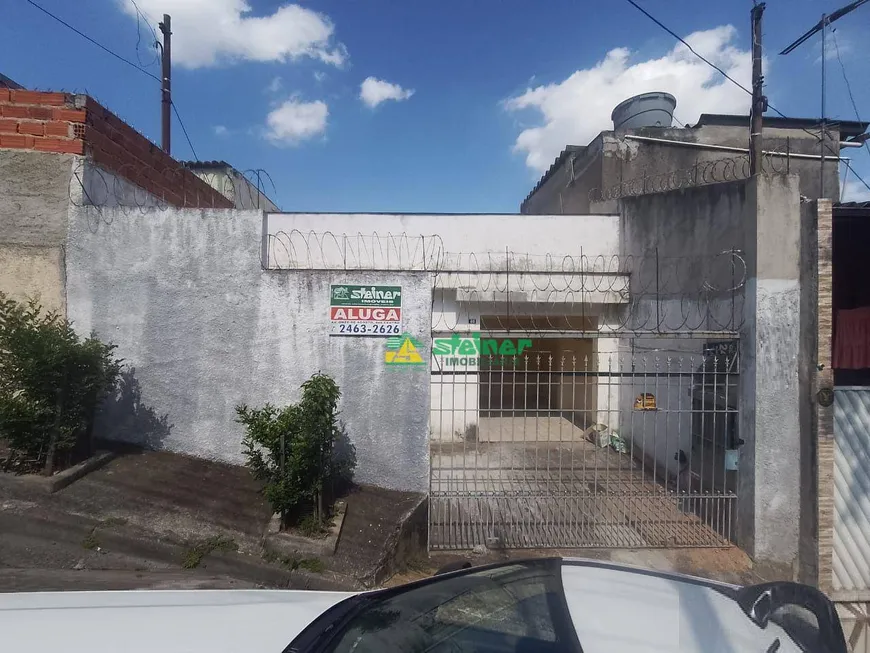 Foto 1 de Casa com 1 Quarto para alugar, 55m² em Vila Sabatino, Guarulhos