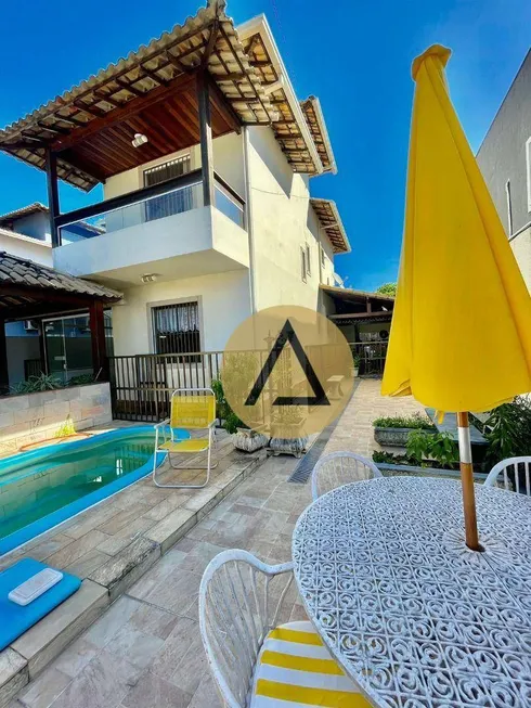 Foto 1 de Casa com 3 Quartos à venda, 172m² em Jardim Mariléa, Rio das Ostras