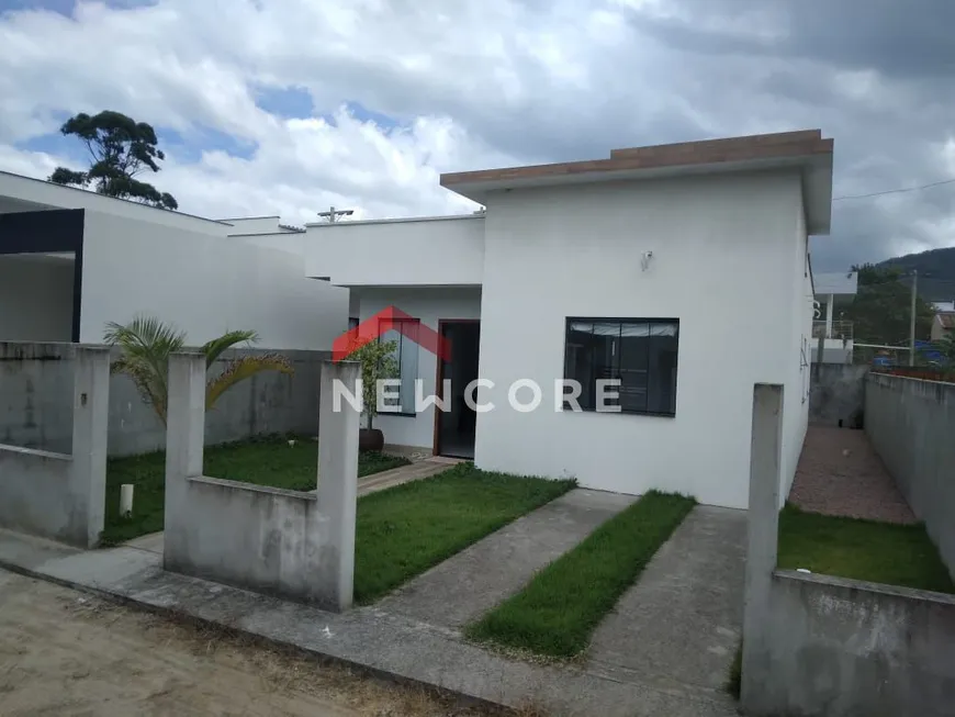 Foto 1 de Casa com 3 Quartos à venda, 100m² em São João do Rio Vermelho, Florianópolis