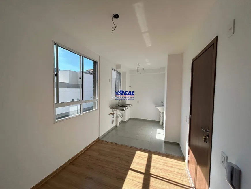 Foto 1 de Apartamento com 2 Quartos para alugar, 54m² em Milionários, Belo Horizonte