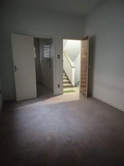 Foto 1 de Apartamento com 3 Quartos para alugar, 90m² em Centro, Juiz de Fora